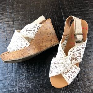 Jellypop | 7 | Lace Wedge Sandals